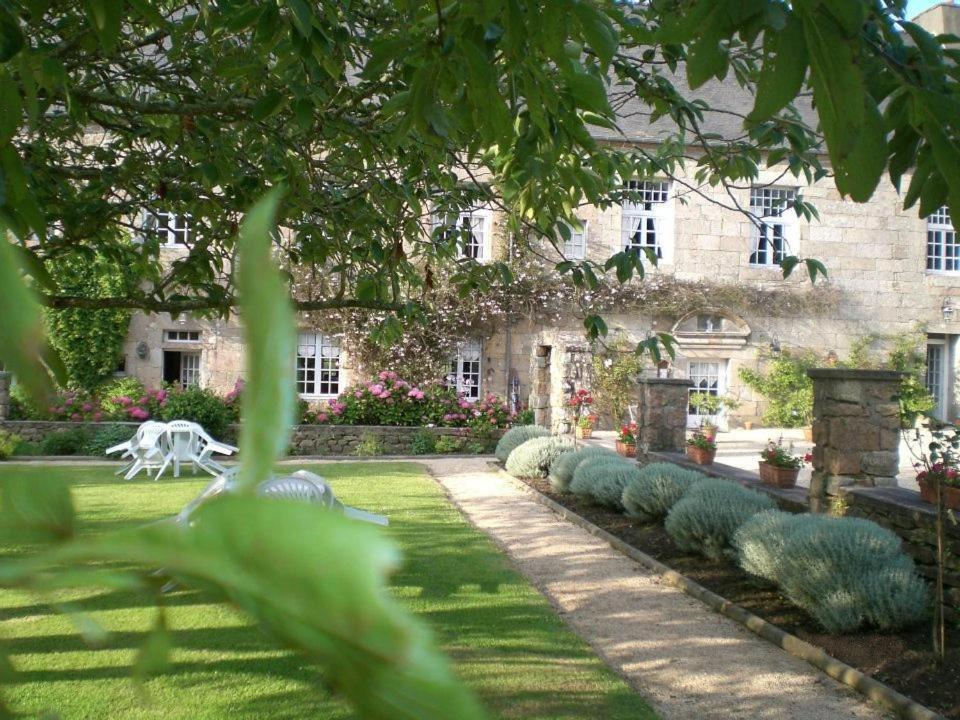 Гостевой дом Manoir De Keringant Saint-Quay-Perros Экстерьер фото