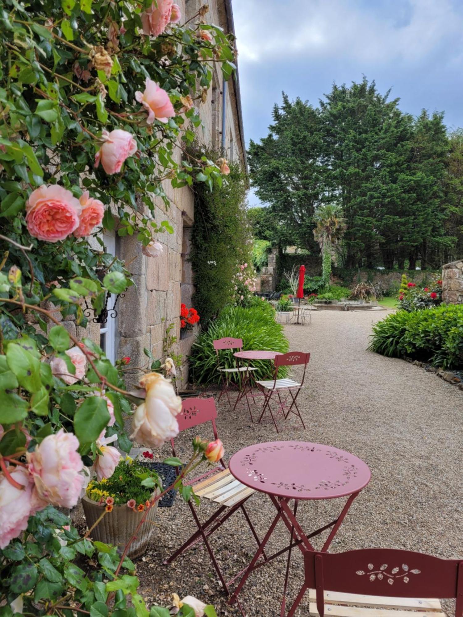 Гостевой дом Manoir De Keringant Saint-Quay-Perros Экстерьер фото