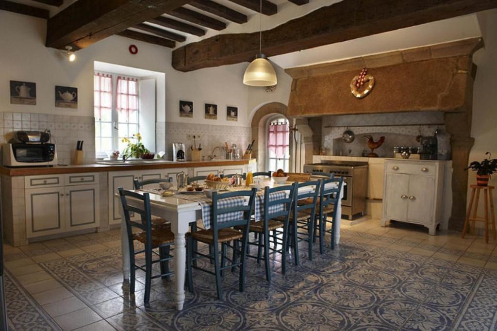 Гостевой дом Manoir De Keringant Saint-Quay-Perros Экстерьер фото